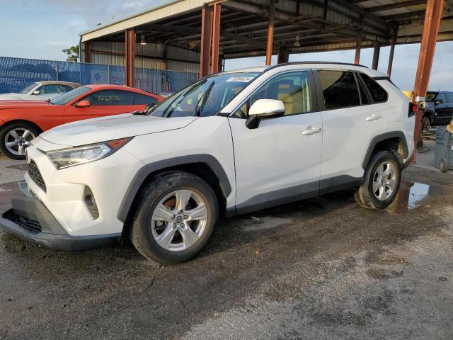 Photo 0 VIN: 2T3W1RFV3MC139072 - TOYOTA RAV4 XLE 