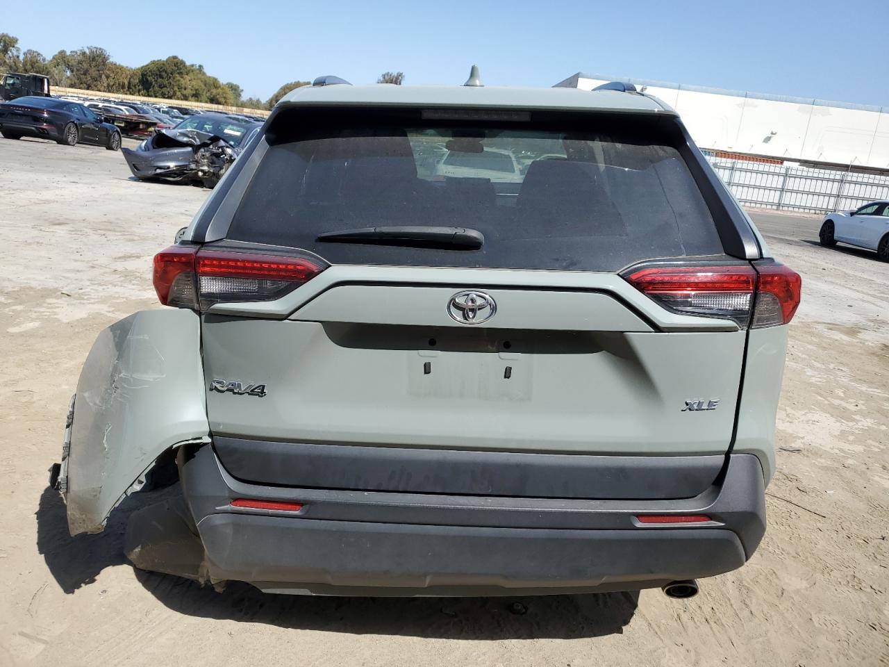 Photo 5 VIN: 2T3W1RFV3MW182633 - TOYOTA RAV 4 