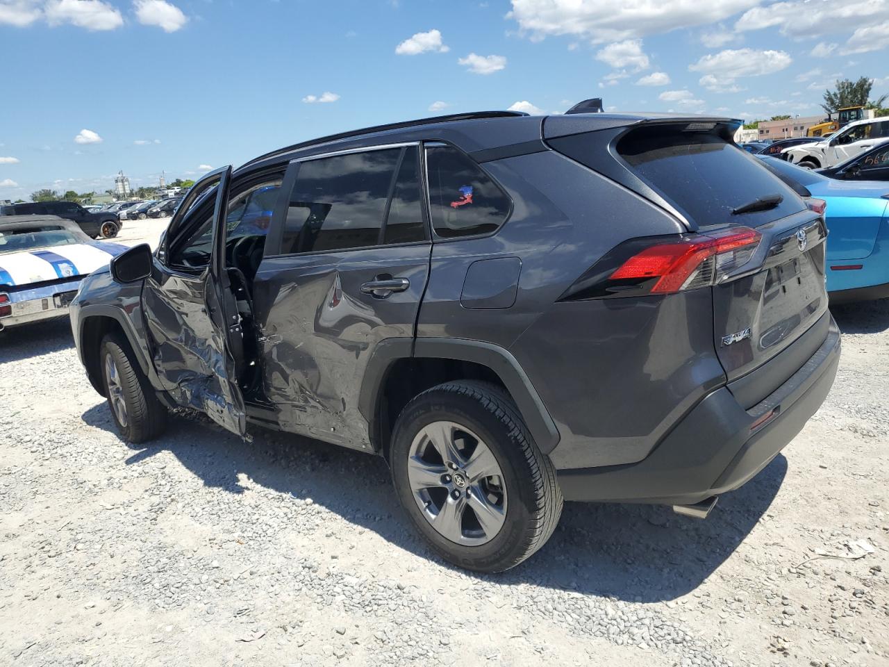 Photo 1 VIN: 2T3W1RFV3NW215714 - TOYOTA RAV 4 