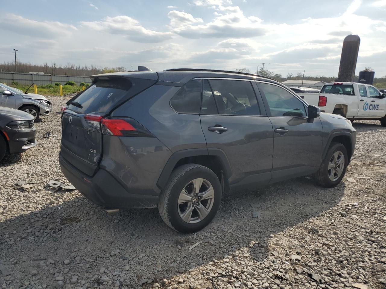 Photo 2 VIN: 2T3W1RFV3PC231058 - TOYOTA RAV 4 