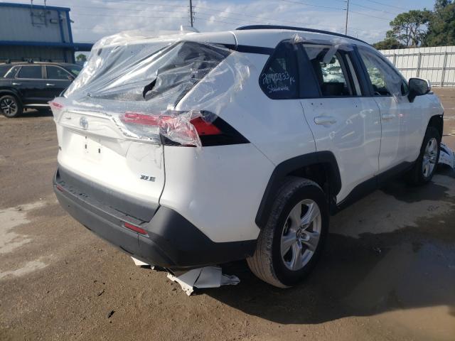 Photo 3 VIN: 2T3W1RFV4LC060590 - TOYOTA RAV4 XLE 