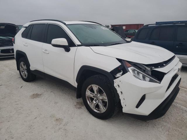 Photo 3 VIN: 2T3W1RFV4LC077941 - TOYOTA RAV4 XLE 