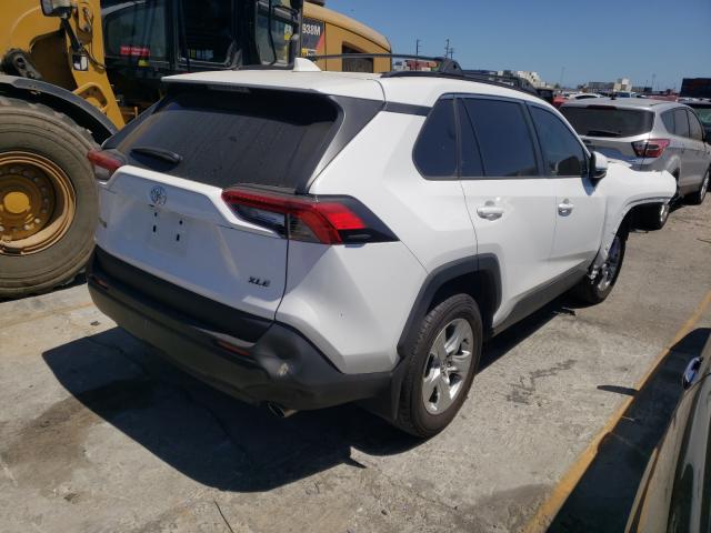 Photo 3 VIN: 2T3W1RFV4LW085634 - TOYOTA RAV4 XLE 