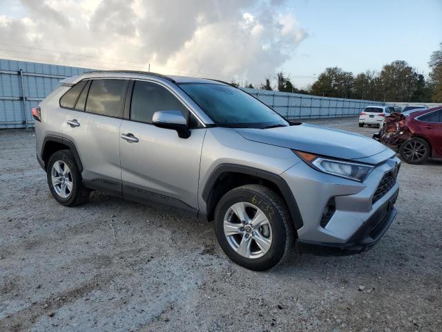 Photo 3 VIN: 2T3W1RFV4MC109207 - TOYOTA RAV4 XLE 