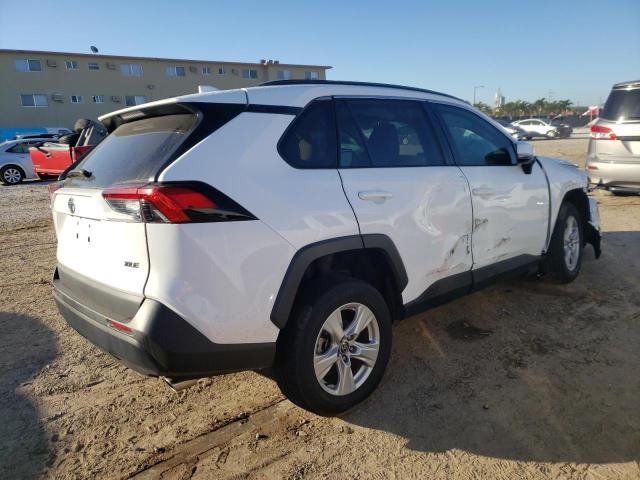 Photo 2 VIN: 2T3W1RFV4MC144975 - TOYOTA RAV4 XLE 