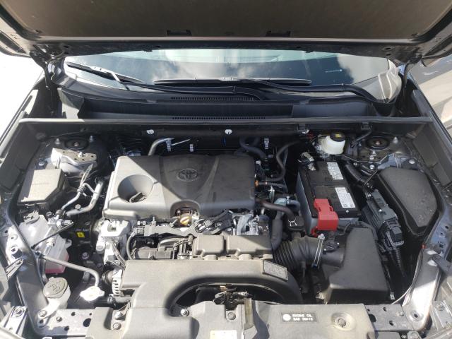 Photo 6 VIN: 2T3W1RFV5MC099514 - TOYOTA RAV4 XLE 