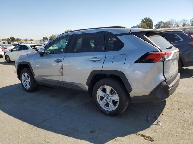 Photo 1 VIN: 2T3W1RFV5MC108213 - TOYOTA RAV4 XLE 