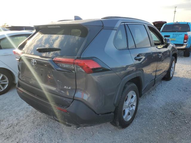 Photo 3 VIN: 2T3W1RFV5MC167388 - TOYOTA RAV4 XLE 