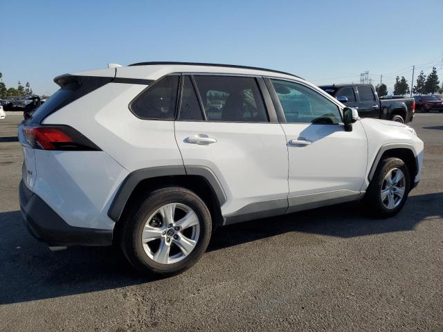 Photo 2 VIN: 2T3W1RFV5MW120103 - TOYOTA RAV4 XLE 