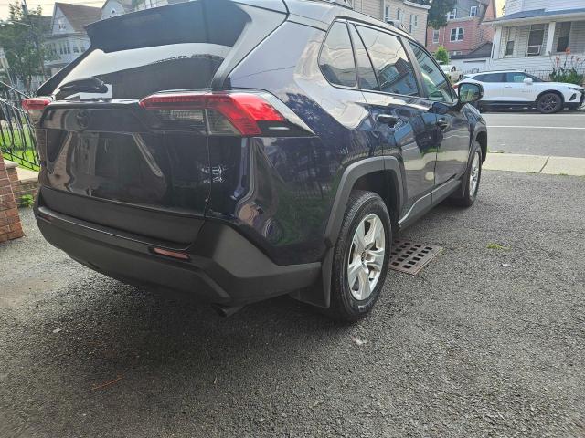 Photo 3 VIN: 2T3W1RFV5MW154042 - TOYOTA RAV4 XLE 