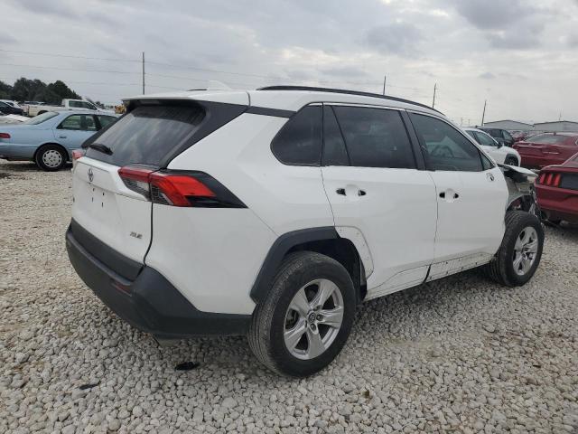 Photo 2 VIN: 2T3W1RFV6MC087811 - TOYOTA RAV4 XLE 