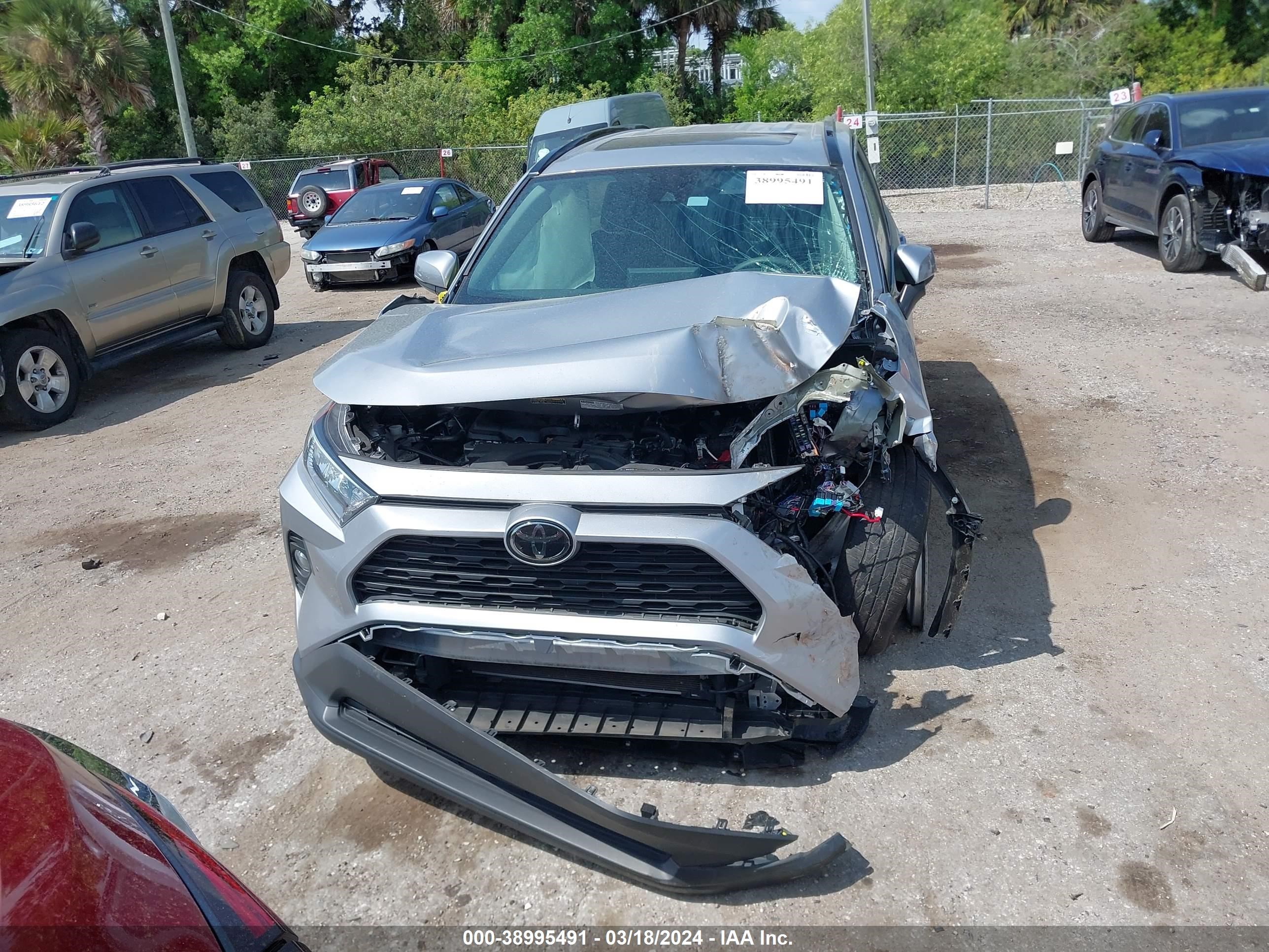 Photo 11 VIN: 2T3W1RFV6MC098050 - TOYOTA RAV 4 