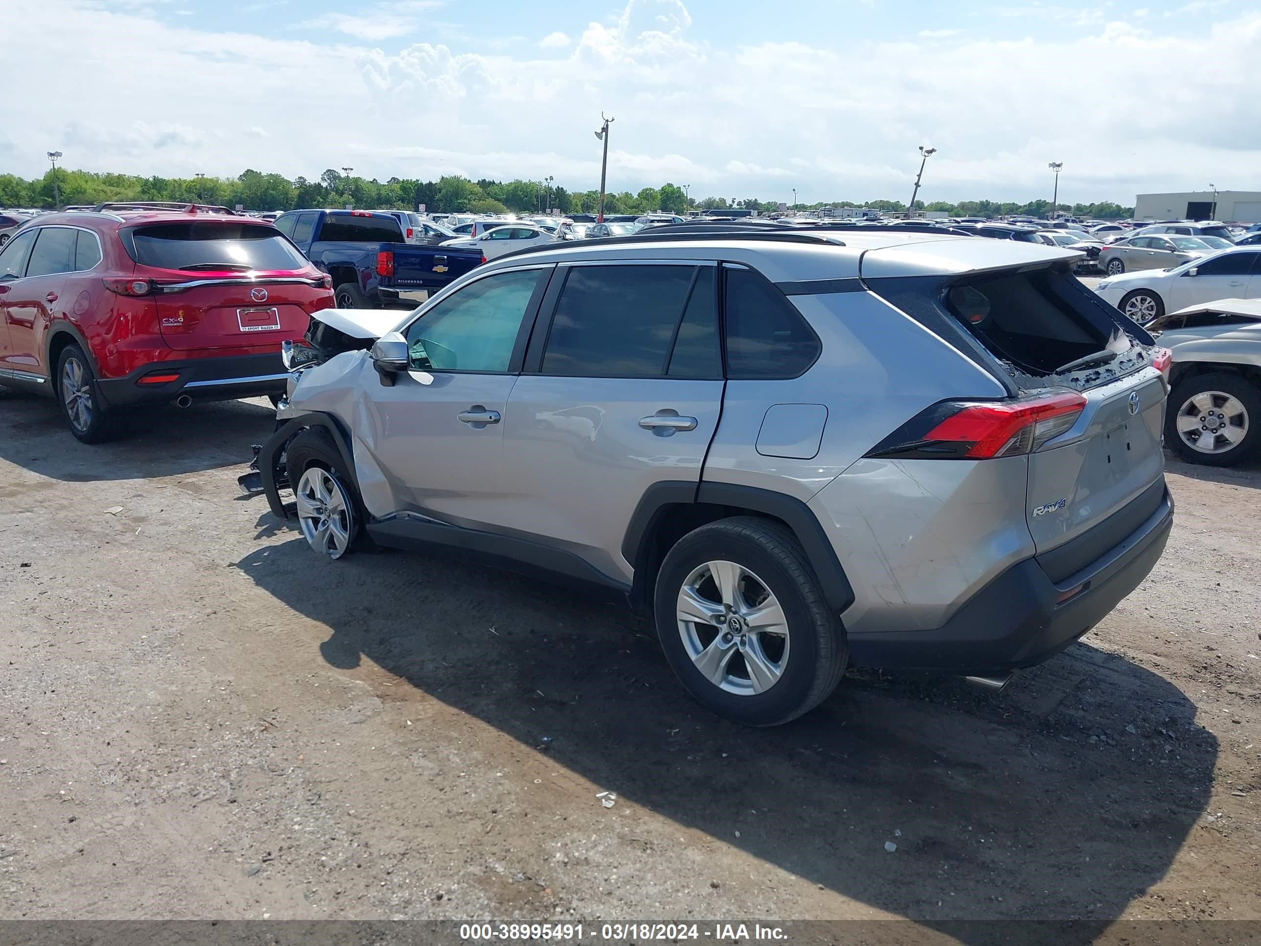 Photo 2 VIN: 2T3W1RFV6MC098050 - TOYOTA RAV 4 