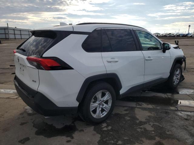 Photo 2 VIN: 2T3W1RFV6MC114425 - TOYOTA RAV4 XLE 