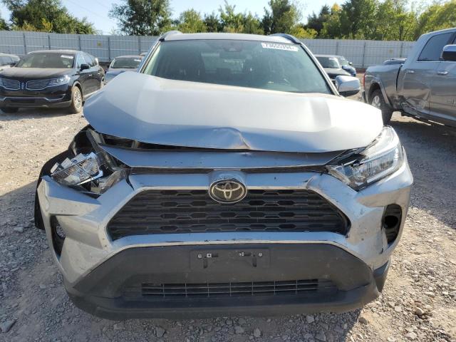 Photo 4 VIN: 2T3W1RFV6MC135453 - TOYOTA RAV4 XLE 