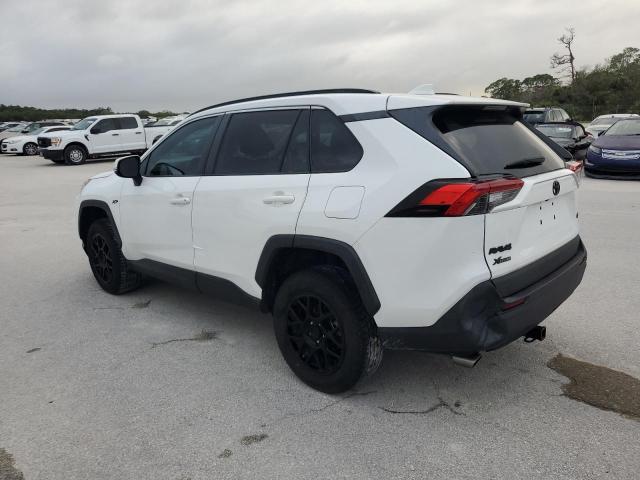 Photo 1 VIN: 2T3W1RFV6MC149272 - TOYOTA RAV4 XLE 