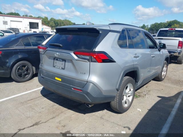 Photo 3 VIN: 2T3W1RFV6MW117095 - TOYOTA RAV4 