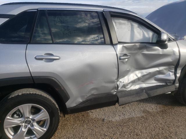 Photo 8 VIN: 2T3W1RFV6MW123818 - TOYOTA RAV4 XLE 