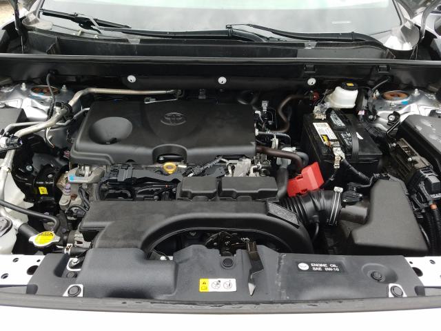 Photo 6 VIN: 2T3W1RFV7KC009650 - TOYOTA RAV4 XLE 