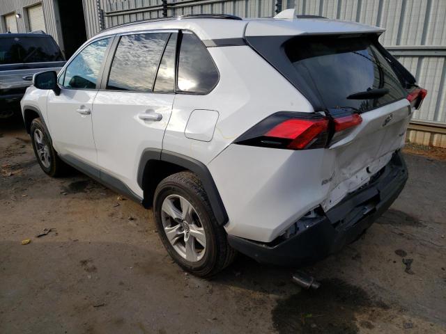 Photo 2 VIN: 2T3W1RFV7MC091897 - TOYOTA RAV4 XLE 