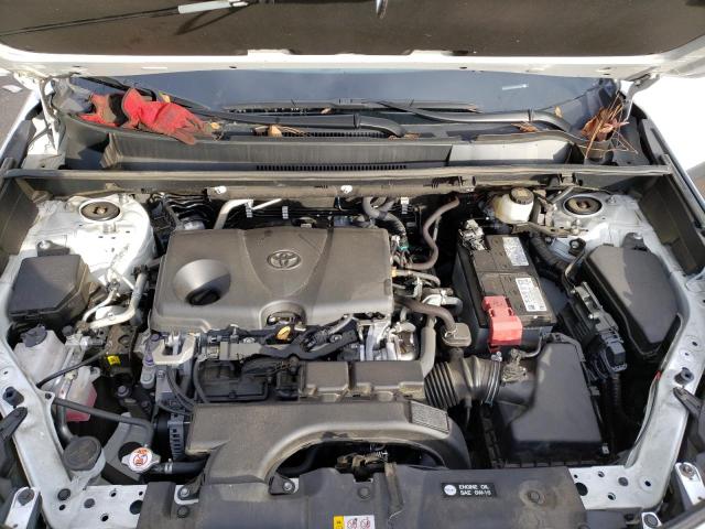 Photo 6 VIN: 2T3W1RFV7MC091897 - TOYOTA RAV4 XLE 