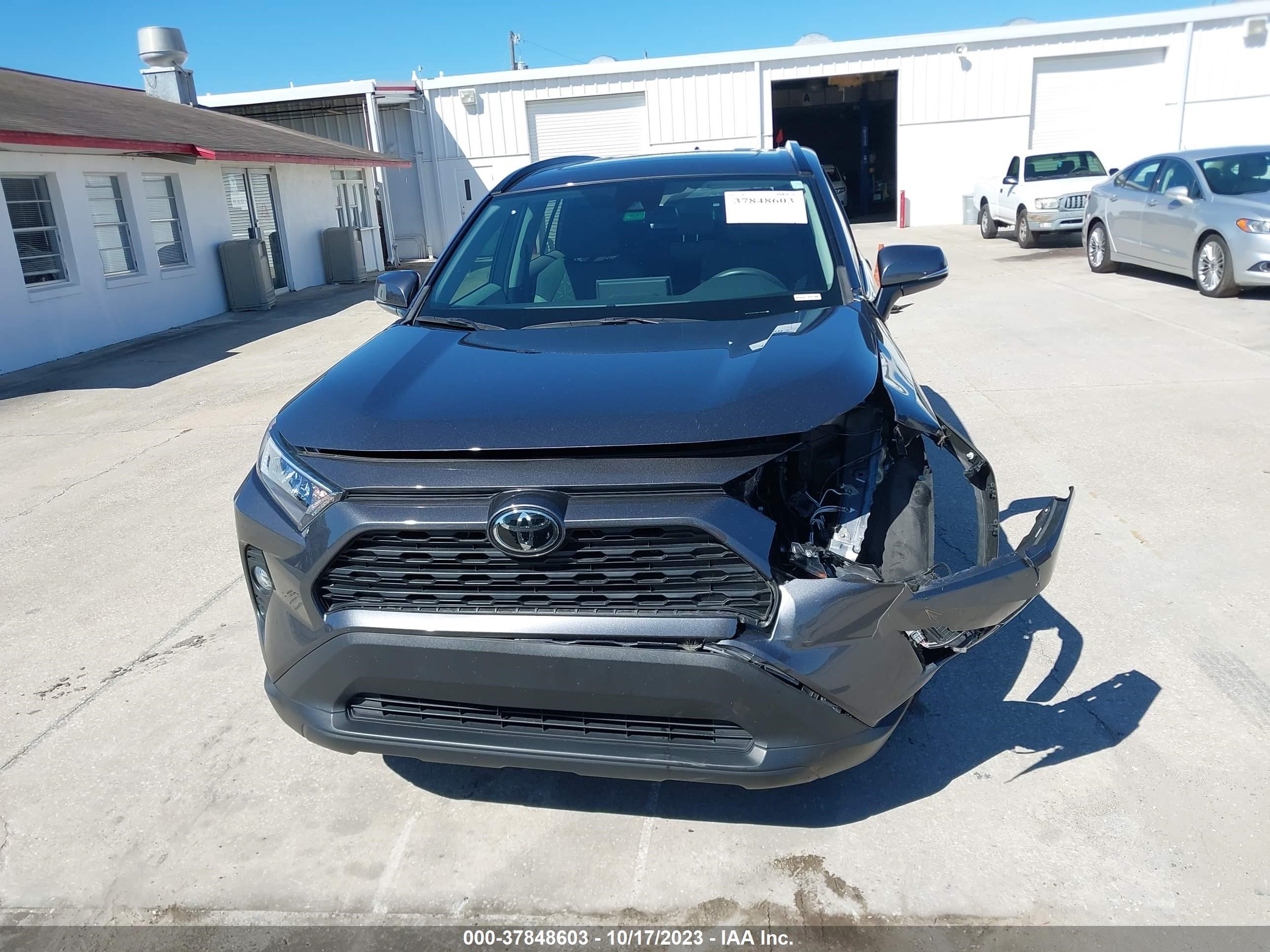 Photo 11 VIN: 2T3W1RFV7MC157607 - TOYOTA RAV4 