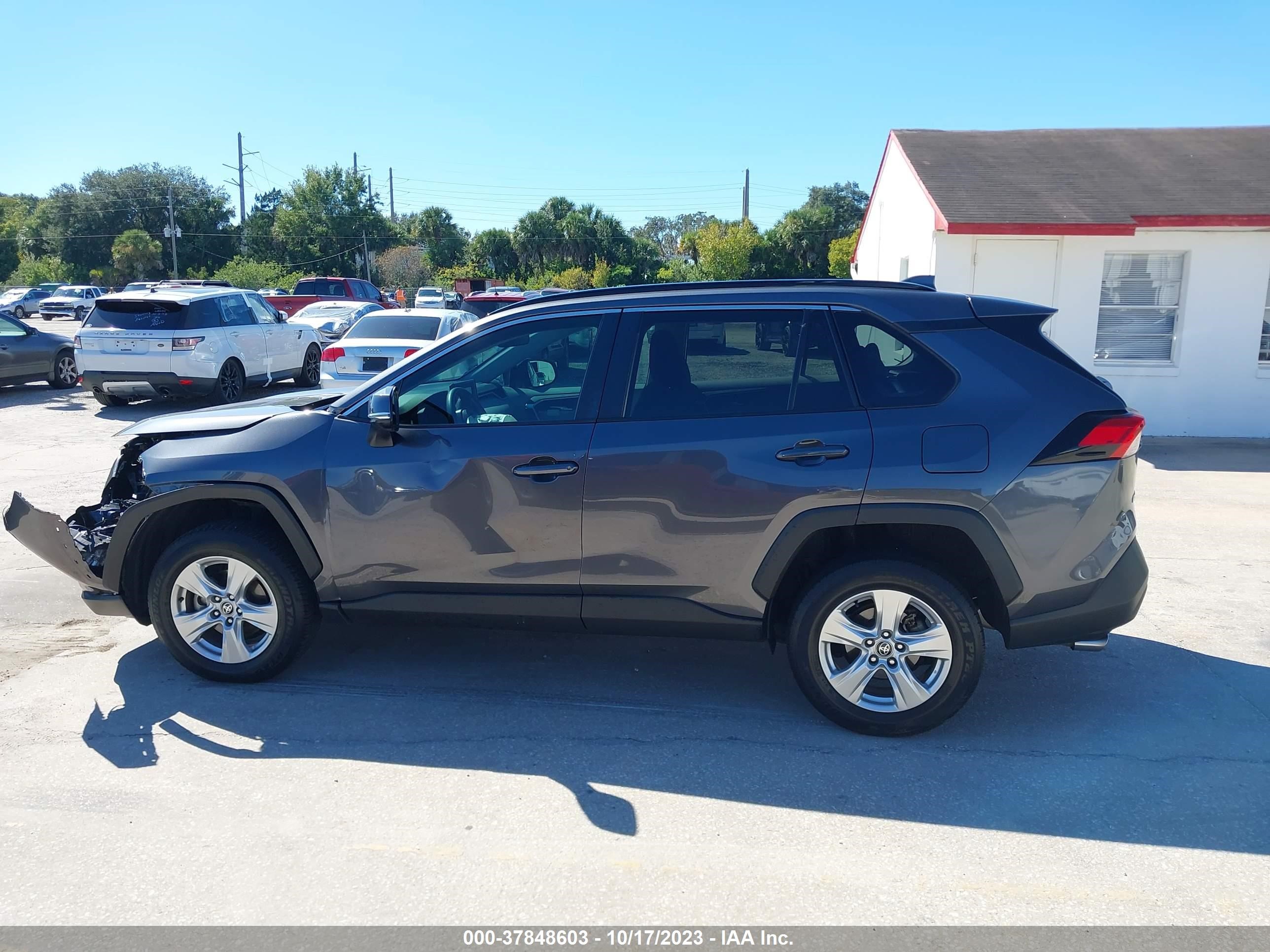 Photo 13 VIN: 2T3W1RFV7MC157607 - TOYOTA RAV4 