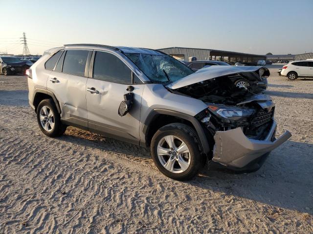 Photo 3 VIN: 2T3W1RFV7MW120328 - TOYOTA RAV4 XLE 