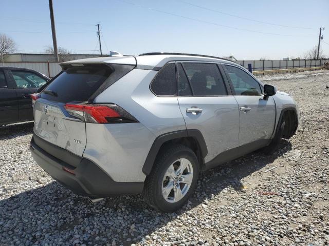 Photo 2 VIN: 2T3W1RFV7MW123181 - TOYOTA RAV4 XLE 