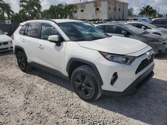 Photo 3 VIN: 2T3W1RFV7MW140871 - TOYOTA RAV4 XLE 