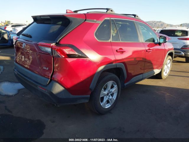 Photo 3 VIN: 2T3W1RFV7MW144242 - TOYOTA RAV4 