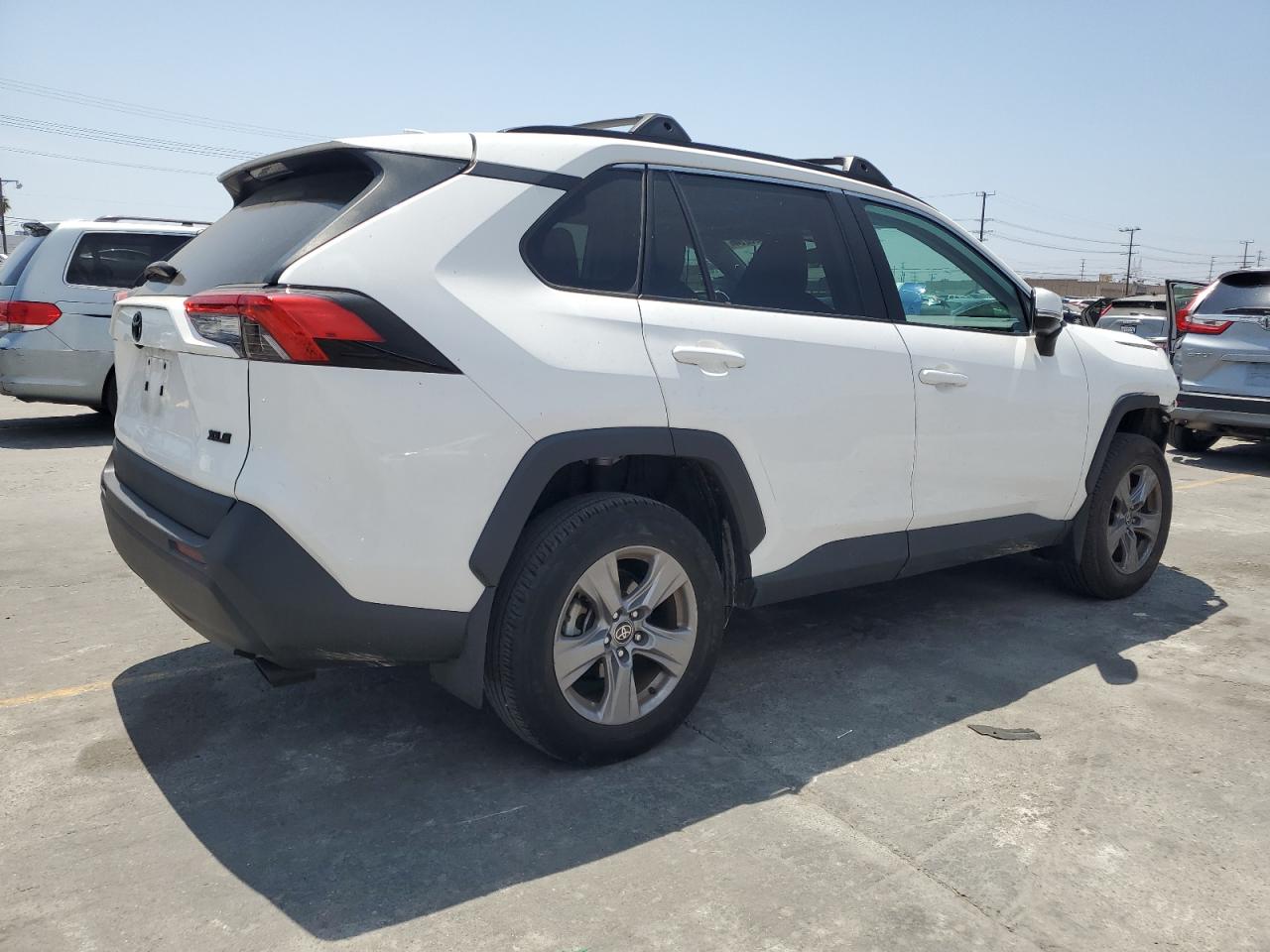 Photo 2 VIN: 2T3W1RFV7NC180497 - TOYOTA RAV 4 