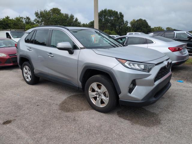 Photo 3 VIN: 2T3W1RFV8KW046690 - TOYOTA RAV4 XLE 