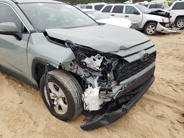 Photo 8 VIN: 2T3W1RFV8LC063475 - TOYOTA RAV4 XLE 