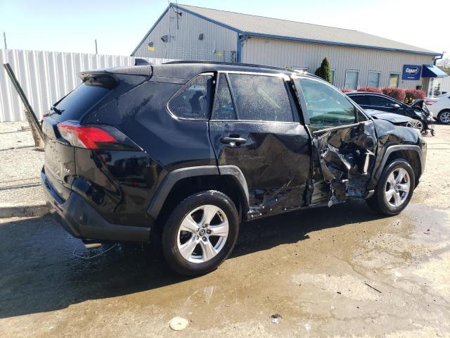 Photo 2 VIN: 2T3W1RFV8MW113856 - TOYOTA RAV4 XLE 