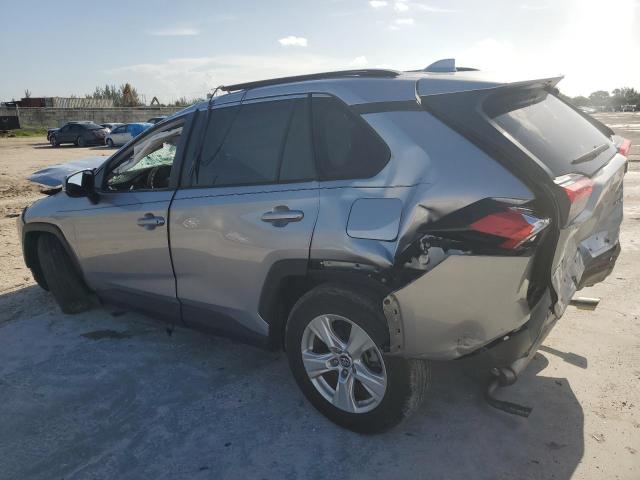 Photo 1 VIN: 2T3W1RFV9MC105802 - TOYOTA RAV4 XLE 