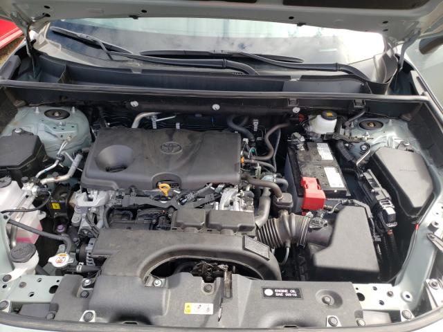 Photo 6 VIN: 2T3W1RFV9MW138121 - TOYOTA RAV4 XLE 