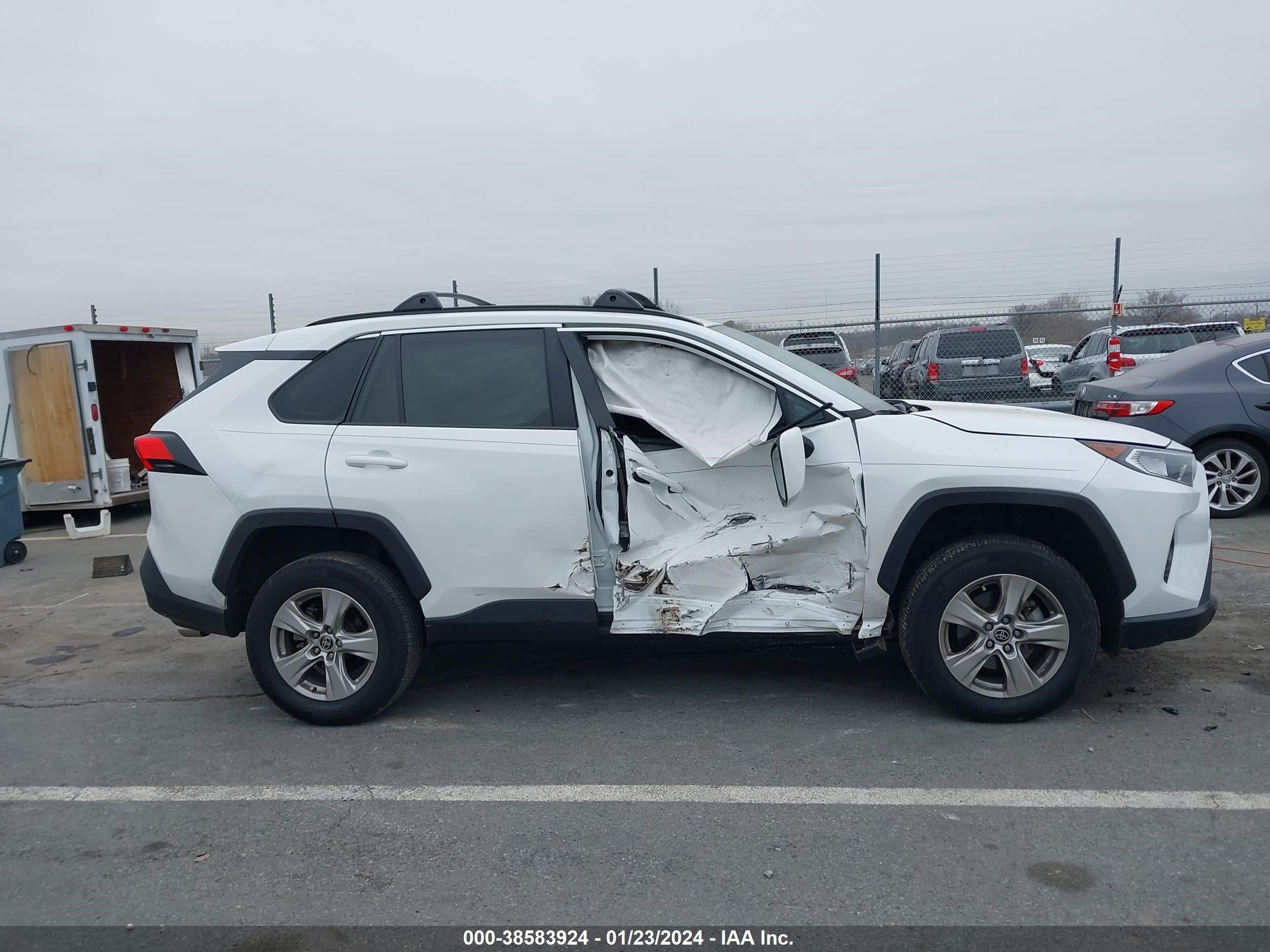 Photo 12 VIN: 2T3W1RFV9MW163245 - TOYOTA RAV 4 