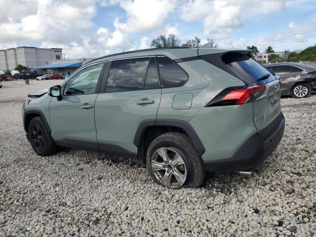 Photo 1 VIN: 2T3W1RFV9MW173824 - TOYOTA RAV4 XLE 