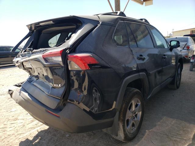 Photo 2 VIN: 2T3W1RFV9PC215852 - TOYOTA RAV4 XLE 