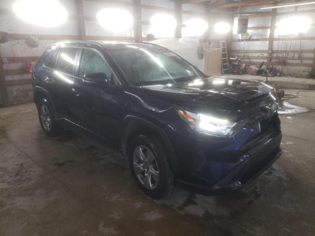 Photo 3 VIN: 2T3W1RFV9PW273488 - TOYOTA RAV4 XLE 