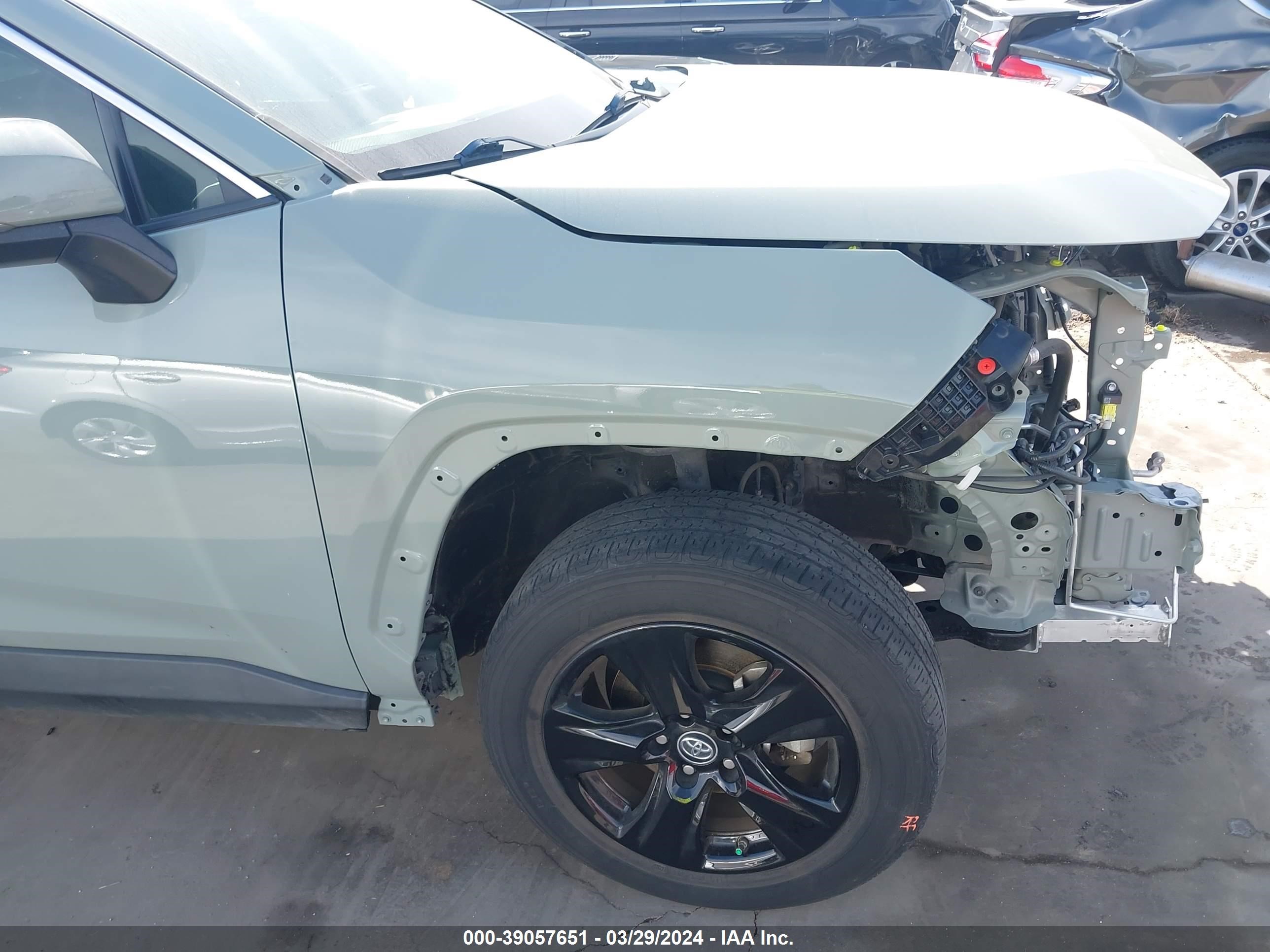 Photo 18 VIN: 2T3W1RFVXKW007504 - TOYOTA RAV 4 