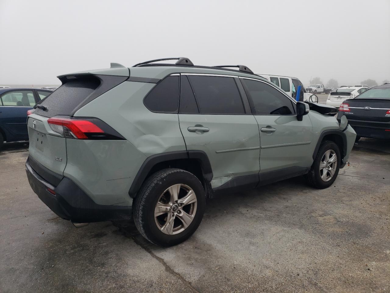 Photo 2 VIN: 2T3W1RFVXKW018406 - TOYOTA RAV 4 