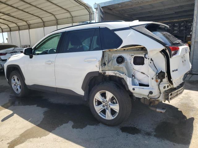 Photo 1 VIN: 2T3W1RFVXMC107106 - TOYOTA RAV4 XLE 