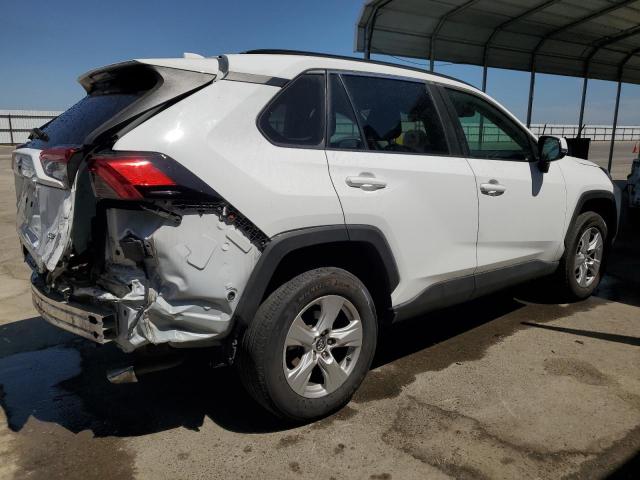 Photo 2 VIN: 2T3W1RFVXMC107106 - TOYOTA RAV4 XLE 