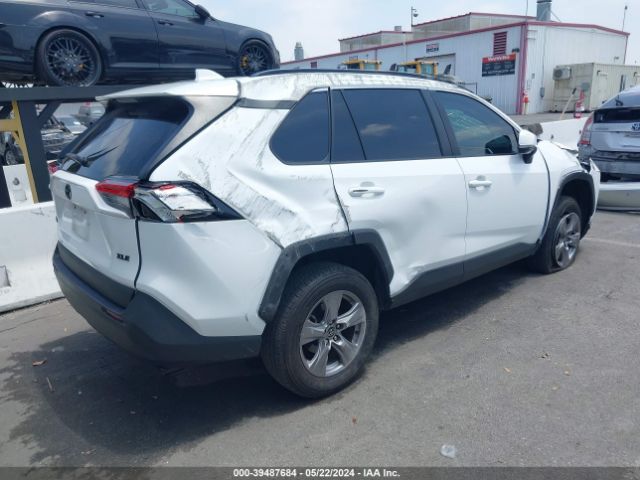 Photo 3 VIN: 2T3W1RFVXPW245716 - TOYOTA RAV4 