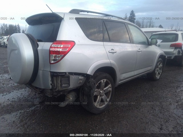 Photo 3 VIN: 2T3WF4DV0CW156352 - TOYOTA RAV4 