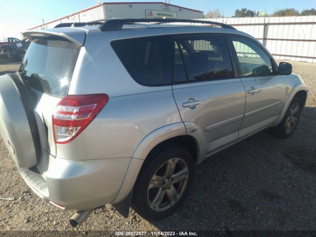 Photo 3 VIN: 2T3WF4DV9AW029497 - TOYOTA RAV4 