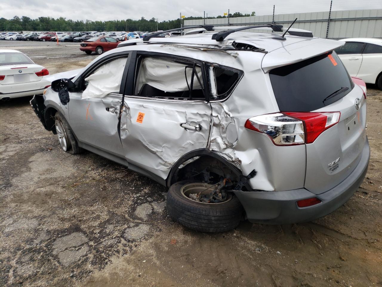 Photo 1 VIN: 2T3WFREV0DW047709 - TOYOTA RAV 4 