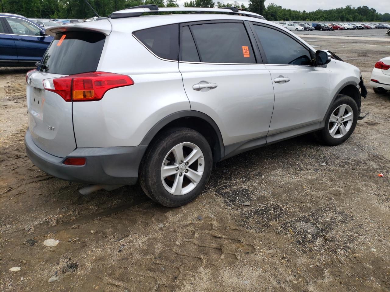 Photo 2 VIN: 2T3WFREV0DW047709 - TOYOTA RAV 4 